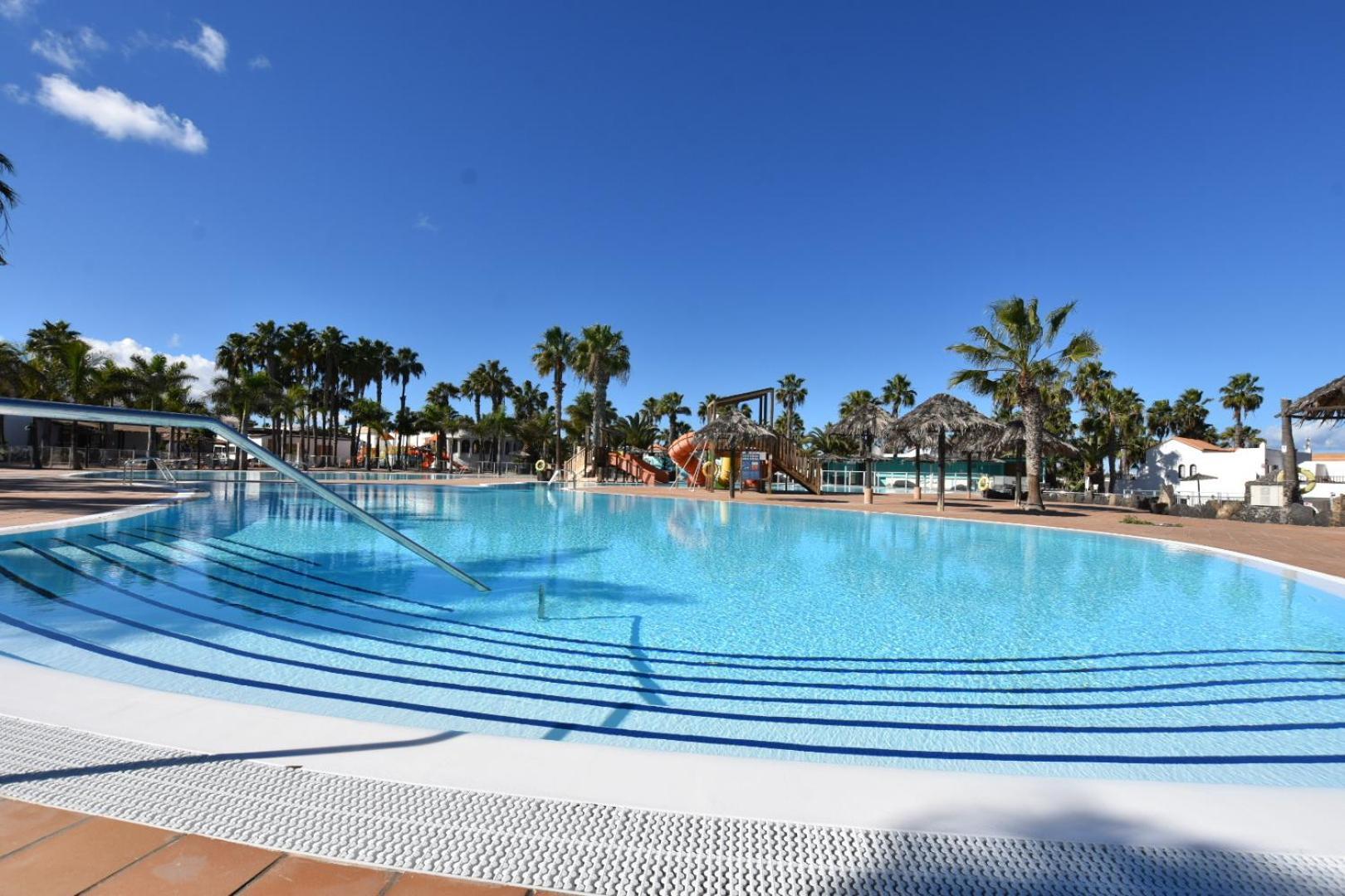 Book Jet - Oasis Dunas Apartment Relax & Maxi Pool Corralejo Exterior photo
