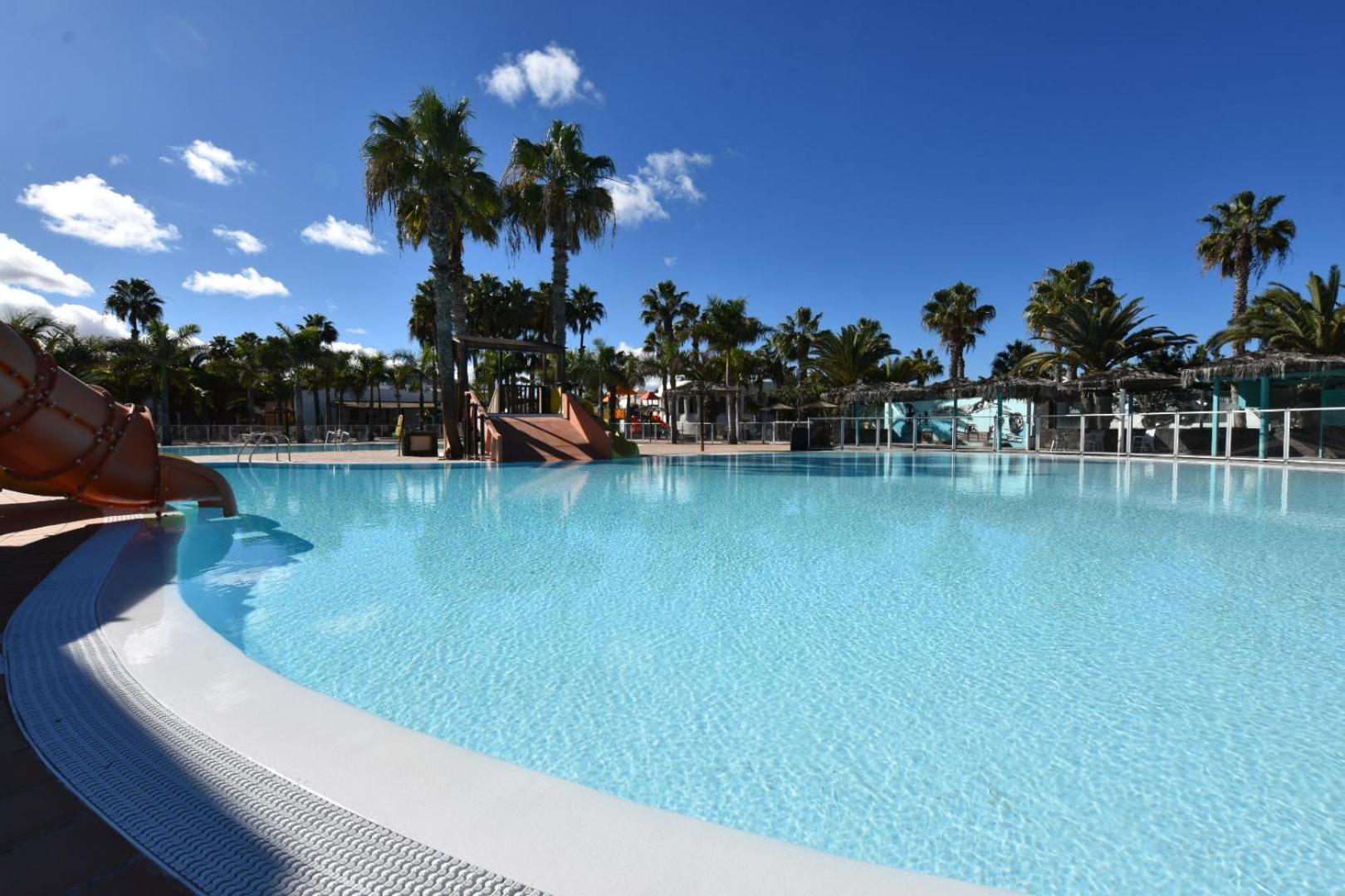 Book Jet - Oasis Dunas Apartment Relax & Maxi Pool Corralejo Exterior photo